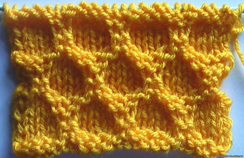 Схемы узоров для перчаток спицами, пример 6