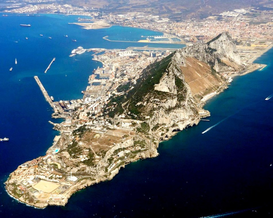 Гибралтар с высоты