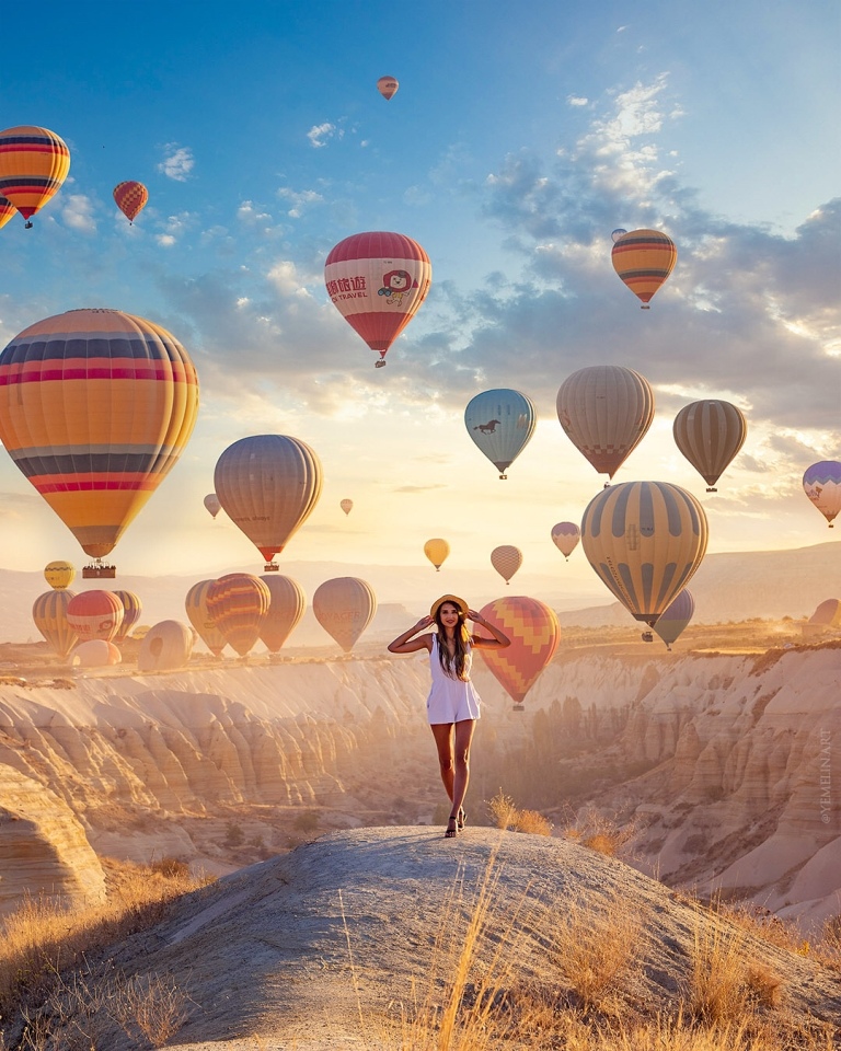 Najboljše fotografije v Kapadokiji na ozadju kroglic so pridobljene zjutraj