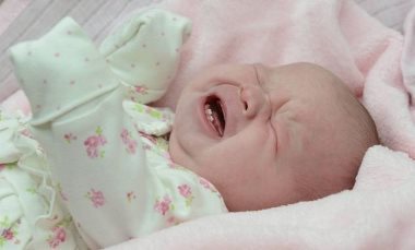 1 and approximately 2,000 newborns are born with teeth.