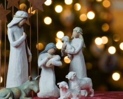 Як відсвяткувати Старий Новий рік, Різдвянапередодні, Різдво: святковий стіл, рецепти страв, колядки, фортуна -вирізки на пельмені, поради, вітання