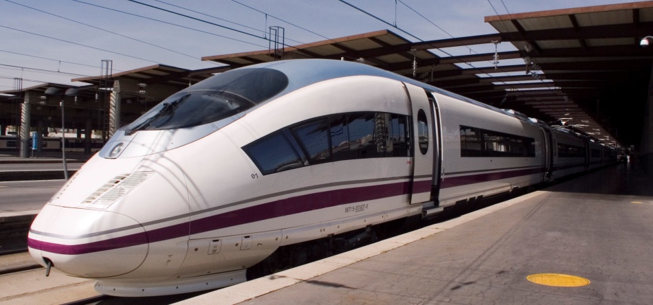 Trenes de alta velocidad de Valencia, España