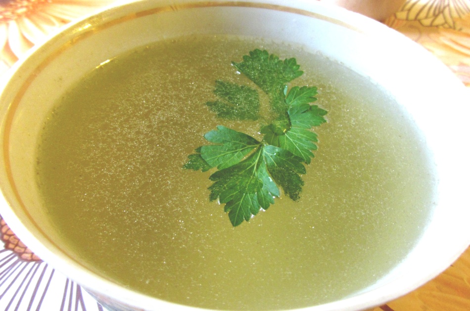 Chicken broth is dietary and healthy.