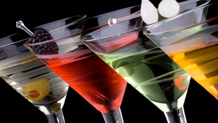 Cocktails pour la table du Nouvel An