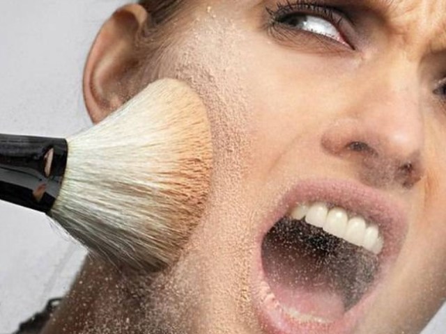 Anti-edges de base dans le maquillage: la liste la plus pertinente