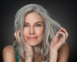 In what color is it better to dye gray hair? How and what is interesting and beautiful to dye gray hair, hair roots on their own at home in women and men: ideas, tips, recommendations, dyes, folk remedies, instructions and recipes, photos