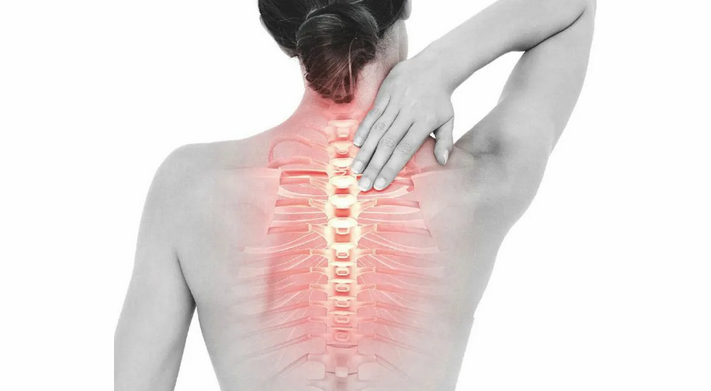 Πόνος στην πλάτη, ανάμεσα στις ωμοπλάτες στη σπονδυλική στήλη