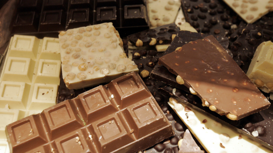 Types and calorie content of chocolate
