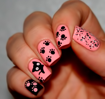 Paws with a stencil