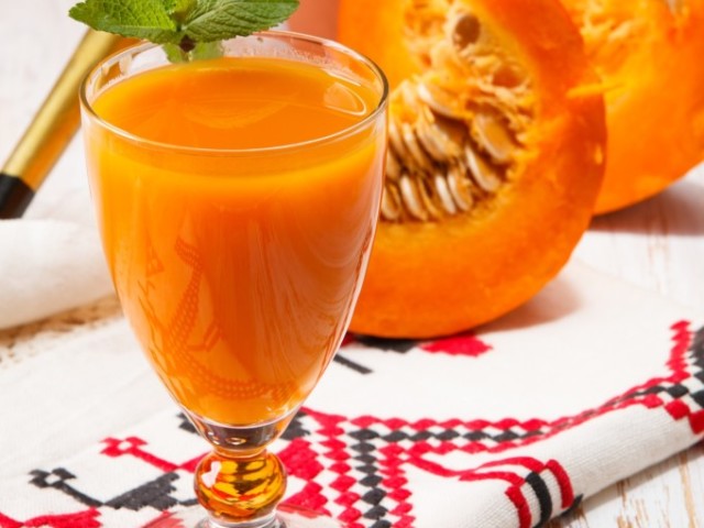 Pumpkin drinks for the winter at home: 5 best compote recipes