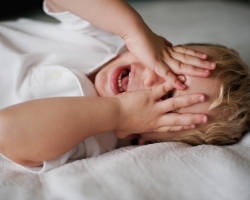 Headache in children. Why does the child have a headache? Headache with and without