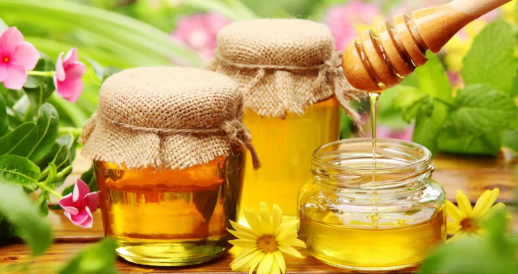 Honey: effective natural antibiotic
