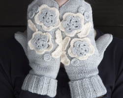 How to knit male, female and children's mittens with crochet: description and diagrams. Crochet mittens