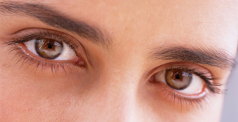 Omega-3 chroni oczy i zapobiega zmniejszeniu wzroku.