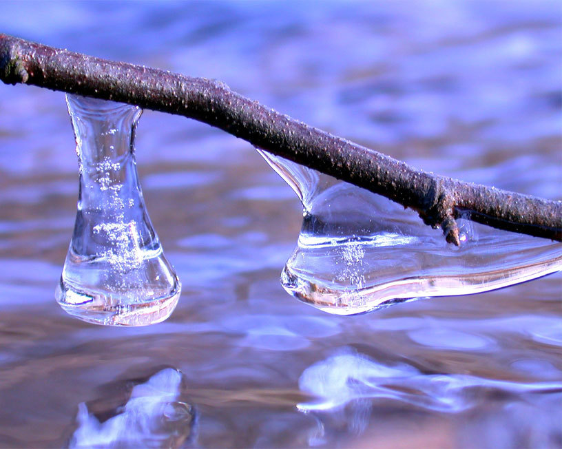 Beber agua por la noche: ¿Es bueno o malo?