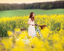 Volksschilder für August über das Wetter, die Art, die mit kirchlichen Feiertagen verbunden ist, für jeden Tag: Beschreibung, Bräuche, Riten, was möglich und was nicht getan werden kann. Hochzeit, heiraten, heiraten, im August geboren werden: Zeichen