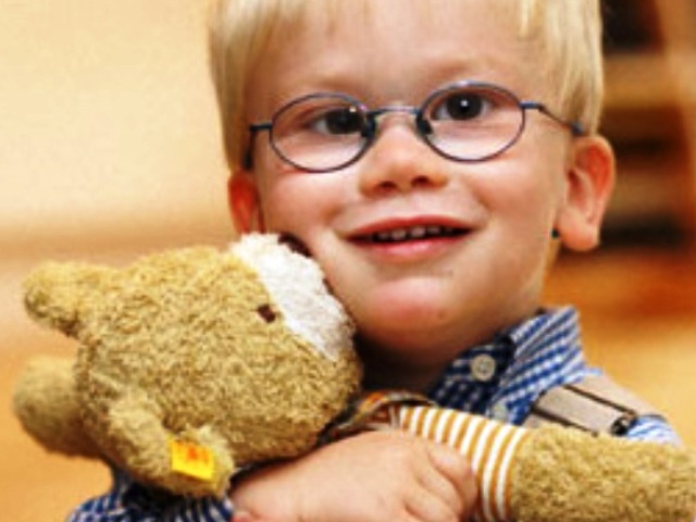 Cloggers pada anak -anak: gejala, penyebab, perawatan dan pencegahan. Koreksi strabismus tanpa operasi