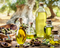 Oljčno olje: koristi in škode, kontraindikacije, ocene, kako jemati v medicinske namene? Recept za čiščenje jeter z olivnim oljem. Kako izbrati pravo kakovostno oljno oljko: nasveti