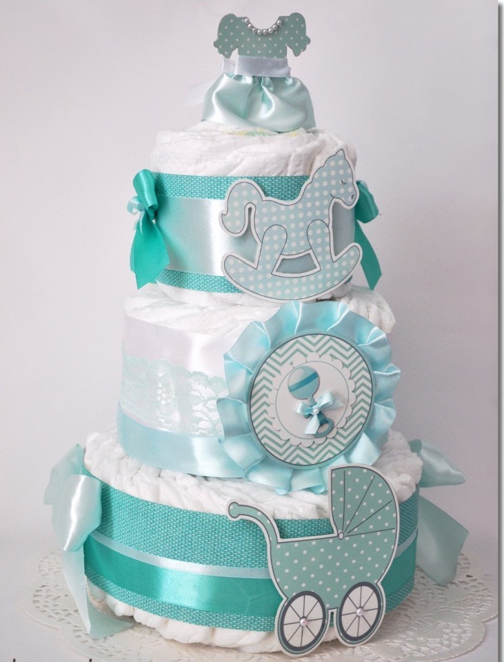 White-turquoise cake for princess