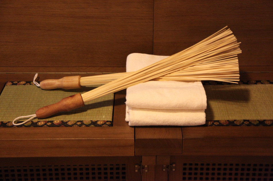 Bamboo bath broom - exotic and useful