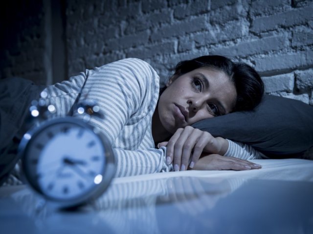 Почему снится один и тот же человек — возможные причины