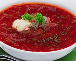 Si le Borsch s'est avéré être aigre: que faire, comment le réparer?