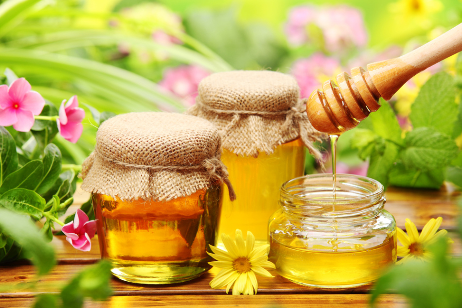 Zat apa yang ada dalam madu dan apa yang terjadi pada produk ini saat dipanaskan?
