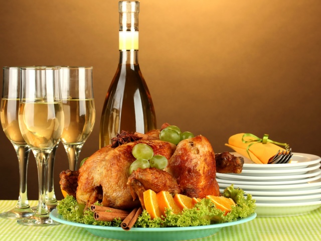 How to surprise guests with a festive dinner? Recipes for a quick and delicious festive dinner