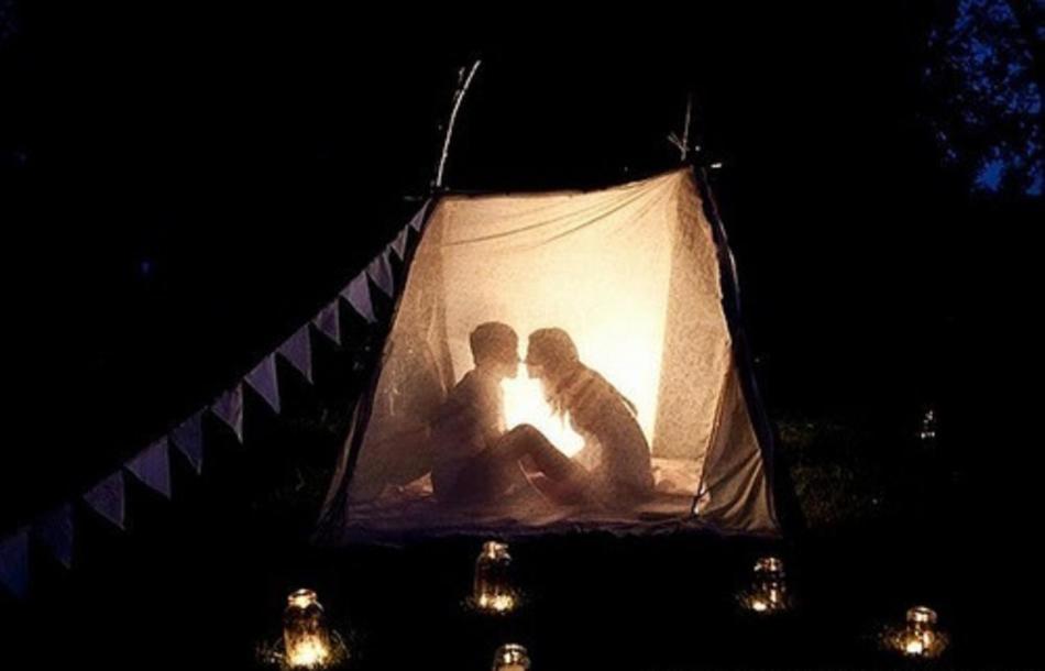 Sexe dans la tente