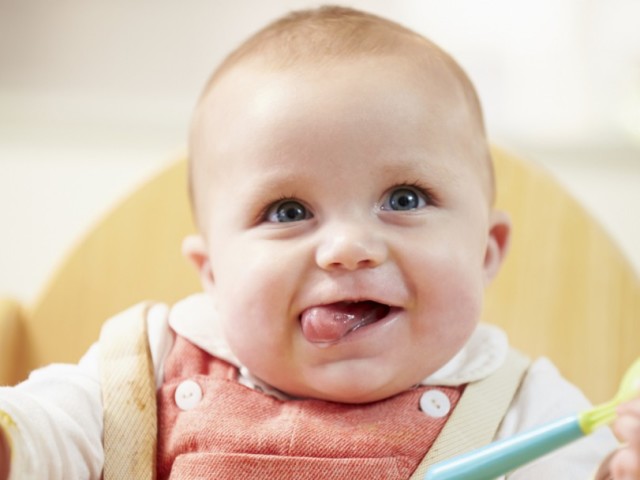 Hogyan táplálhat 7 hónapos gyermeket? Menü, étrend és étrend egy csecsemő 7 hónapos mellével és mesterséges etetéssel