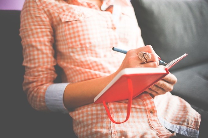 Soulager le stress avec un journal