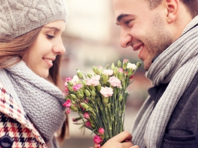 How to determine a guy in love, a man: 20 faithful signs of falling in love and sympathy, tips and tips. How to understand who the guy loves: me or another? A man, a guy very often, constantly says that he loves me: how to check?