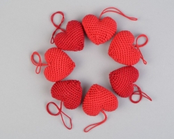 How to tie a heart with a crochet: schemes, master classes, videos. How to tie a basket, an angel with a heart: step by step