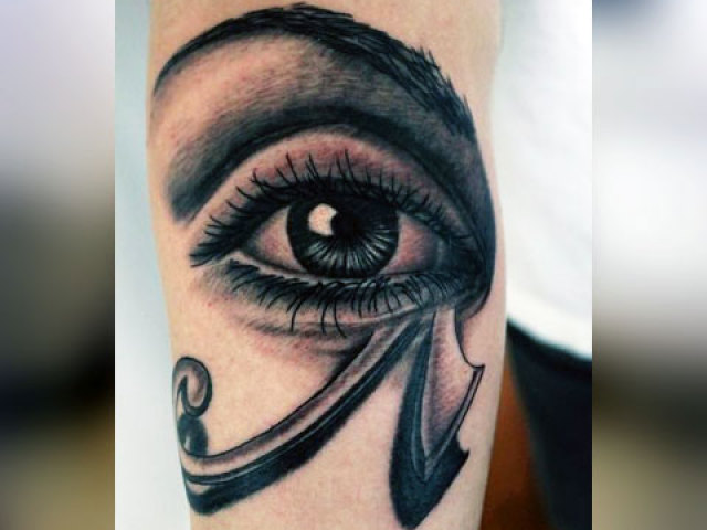 What does the eye tattoo mean for girls, men and women? Eye tattoo: location, varieties, application examples, sketches, photos. What tattoos are combined with eye tattoos?