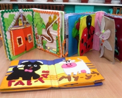 Buku bayi DIY untuk TK, sekolah. Mengembangkan buku untuk yang terkecil dengan tangan mereka sendiri, untuk anak -anak dari usia 1 tahun