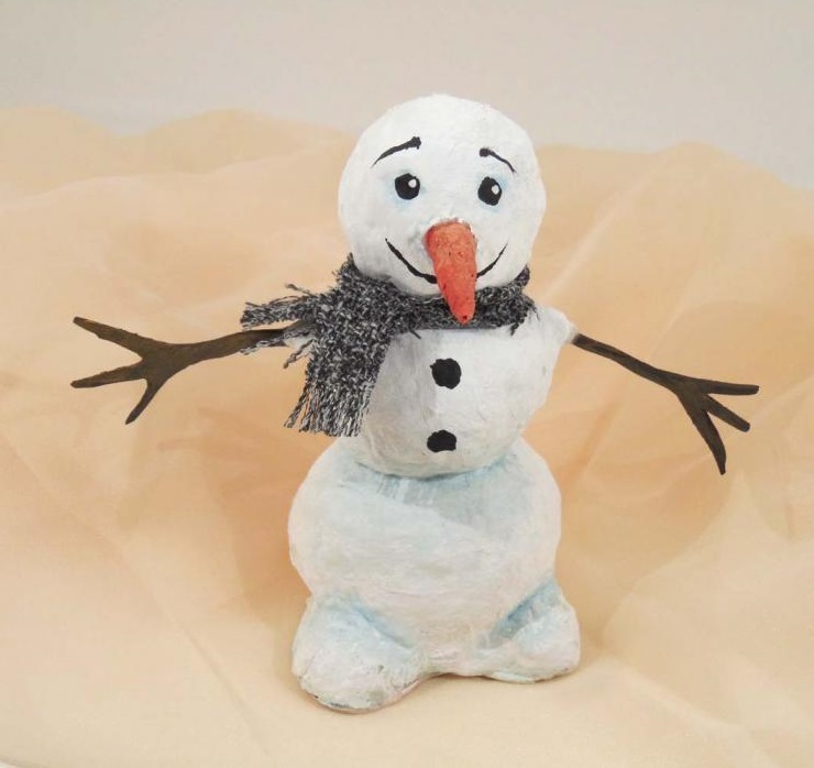 You can cover the snowman on top of papier -mash not with acrylic paint, but with cotton - so it will look more fluffy