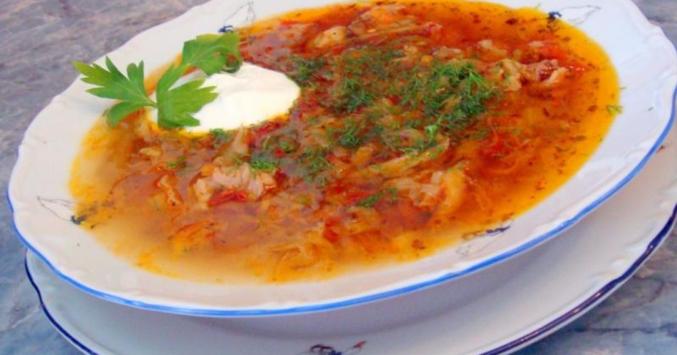 Cabbage soup with lamb