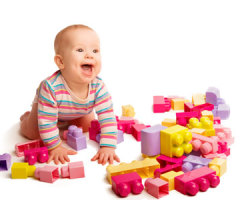 Розвиток дітей. Діти до 3 років: Як грати, щоб розвивати дитину? Ігри та іграшки для розвитку тонких моторних навичок