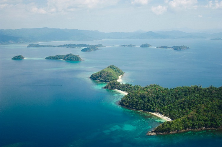 Laut Filippov penuh dengan gunung berapi yang cekung