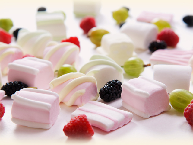 Ali je mogoče, ko je izguba teže na prehrani marshmallow, Pastille in marmelada in koliko na dan: vsebnost kalorij, sestava, priporočila