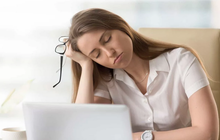 Sindrom kronične utrujenosti, zaspanost in izguba moči