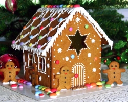 Gingerbread Gingerbread - Do -it -y-Youlf Gingerbread House: Recette avec photo, motif, décoration. Comment acheter un formulaire pour cuire une maison en pain d'épice sur AliExpress?