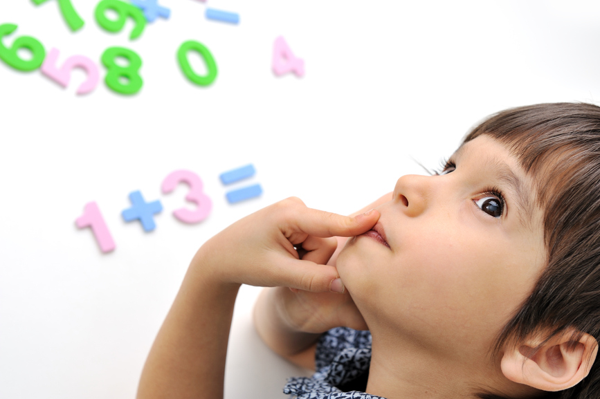 Le jeu est le meilleur moyen d'enseigner à un enfant à compter