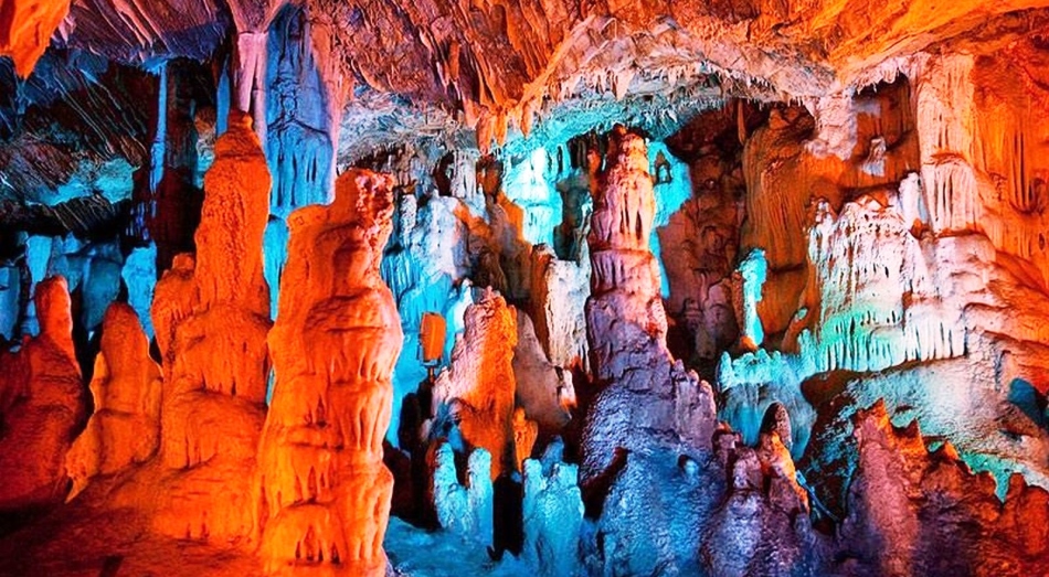 Zeus Cave ، O. Krit ، اليونان