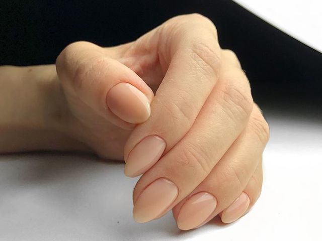 Strengthening nails under gel polish: how to strengthen the nails with an with a by-acrylic powder, base, gel, acrylate, polygel? Why strengthen the nails under the gel polish?