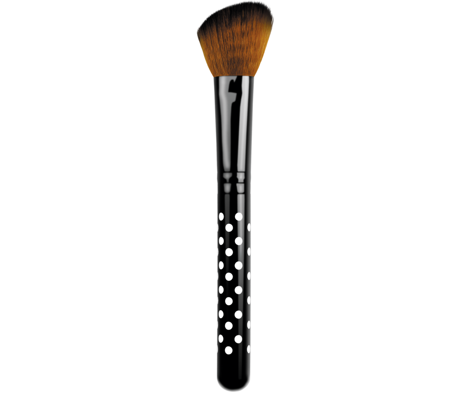 Brush for blush will definitely come in handy when sculpturizing