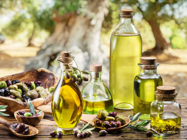 Оливковое масло: польза и вред, противопоказания, отзывы, как принимать в лечебных целях? Рецепт чистки печени оливковым маслом. Как правильно выбрать качественное масло оливковое: советы