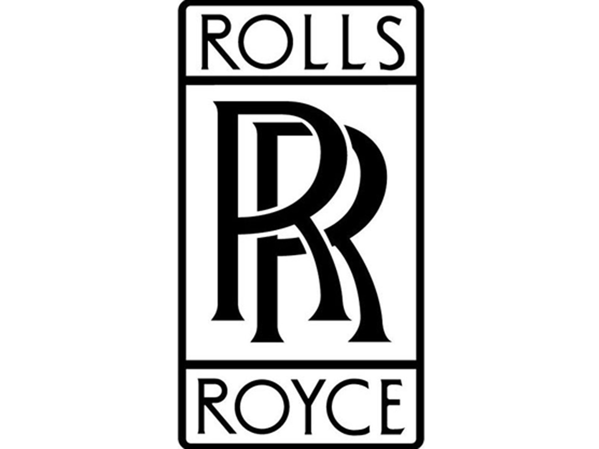 Le deuxième emblème de Rolls-Royce sous la forme des premières lettres