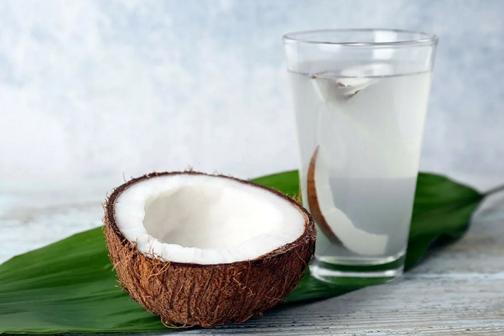 L'eau de noix de coco