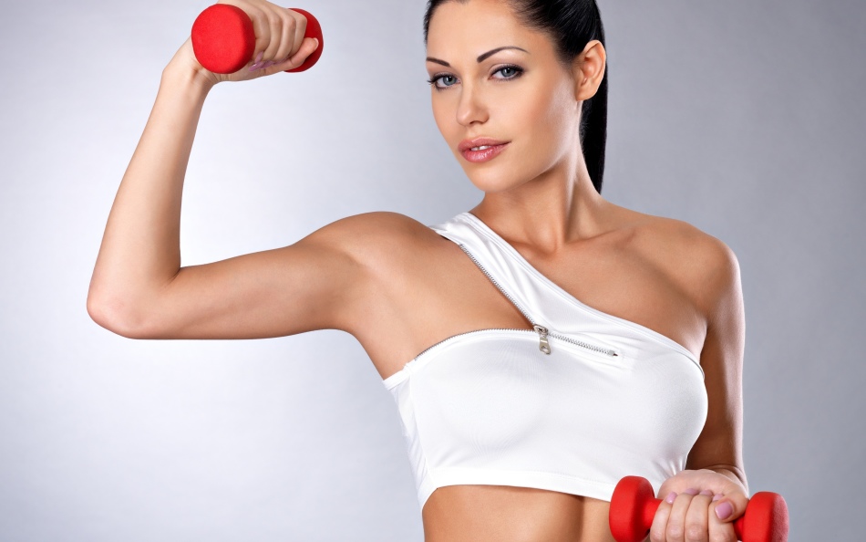 For this exercise, take very light dumbbells, up to 1 kg